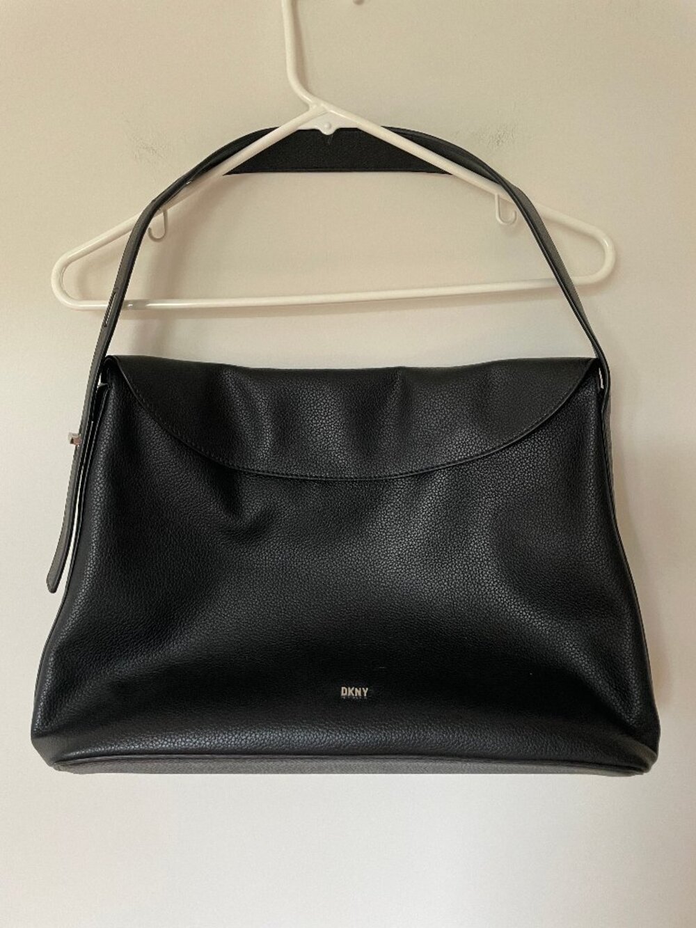 DKNY Tania Hobo Faux Leather Shoulder Bag Black w/ Adjustable Strap